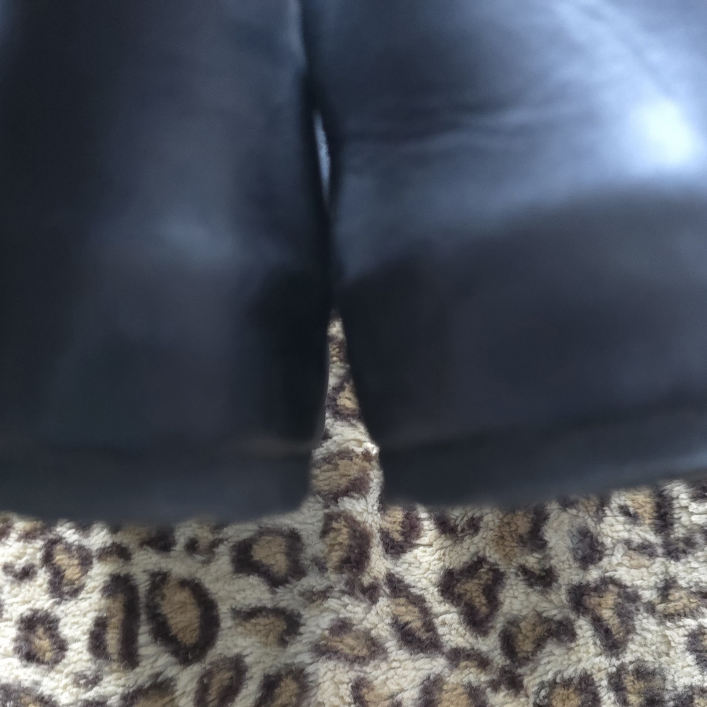 Birkenstock London in Black Leather - Picture 9 of 11